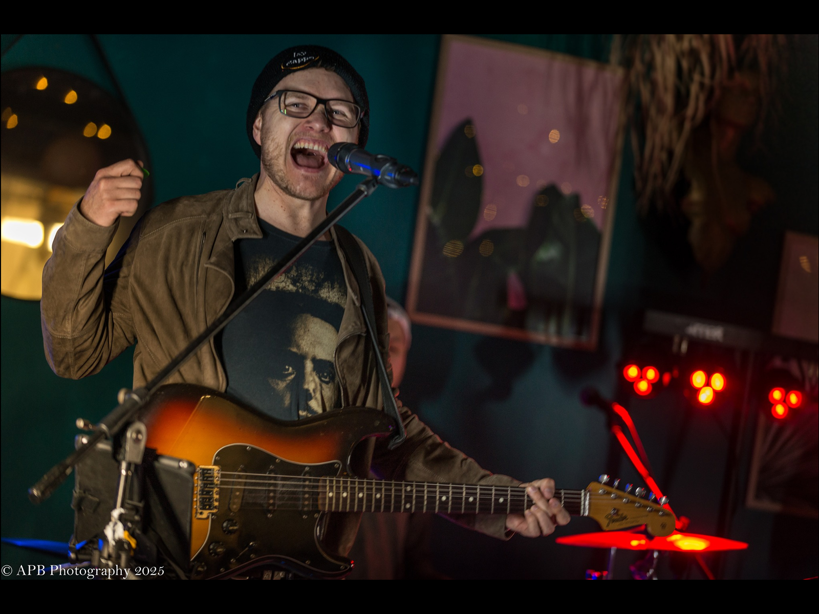 You are currently viewing Garth Prentice